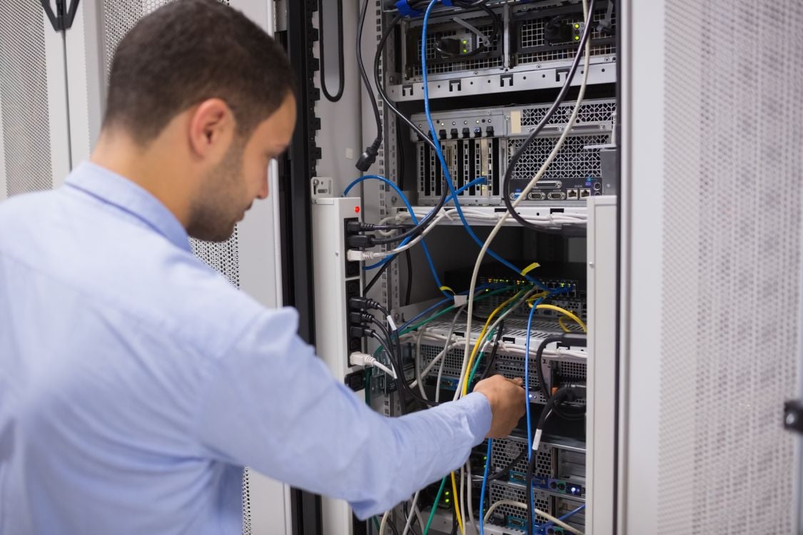 Reduce las horas improductivas en tu empresa con un mantenimiento informático correctivo | Blog sobre Cloud Computing