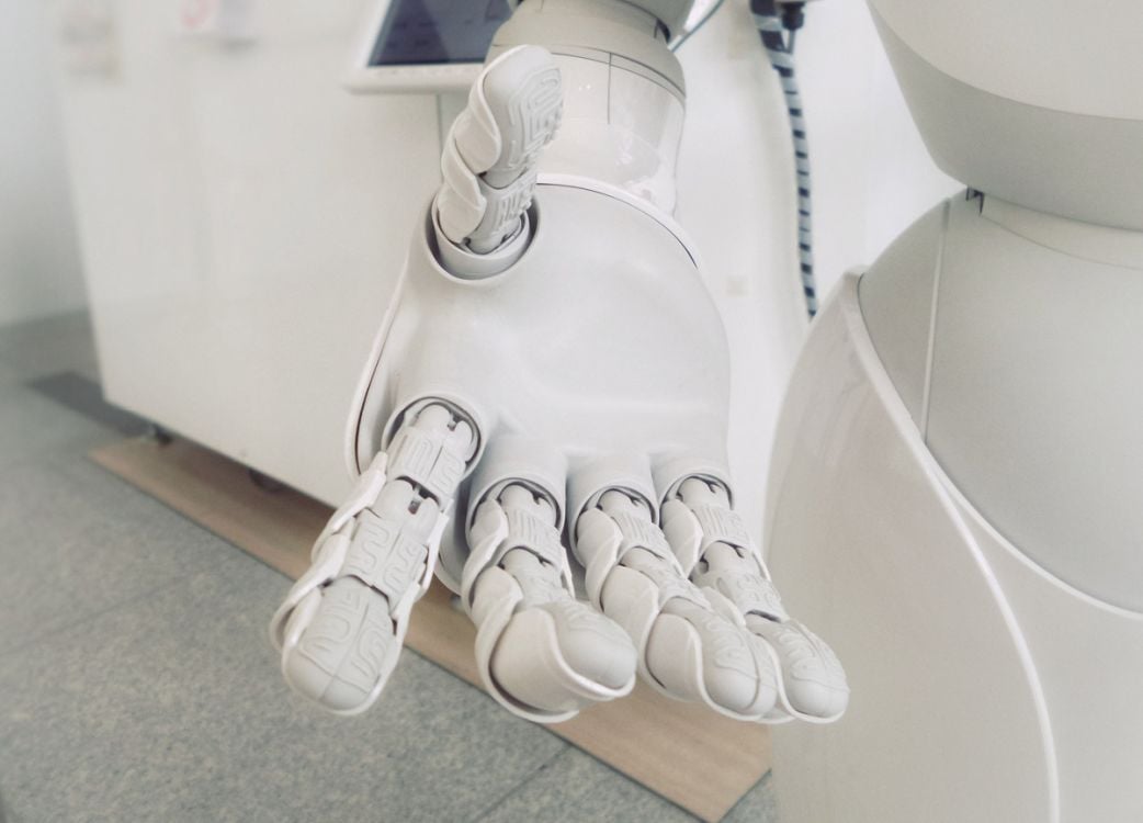 Chatbots y asistentes virtuales: qué son, qué hacen y quién los utiliza